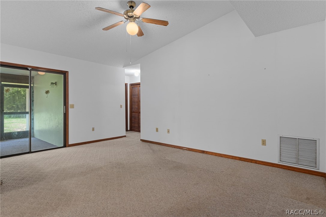 2809 W Cypress Drive