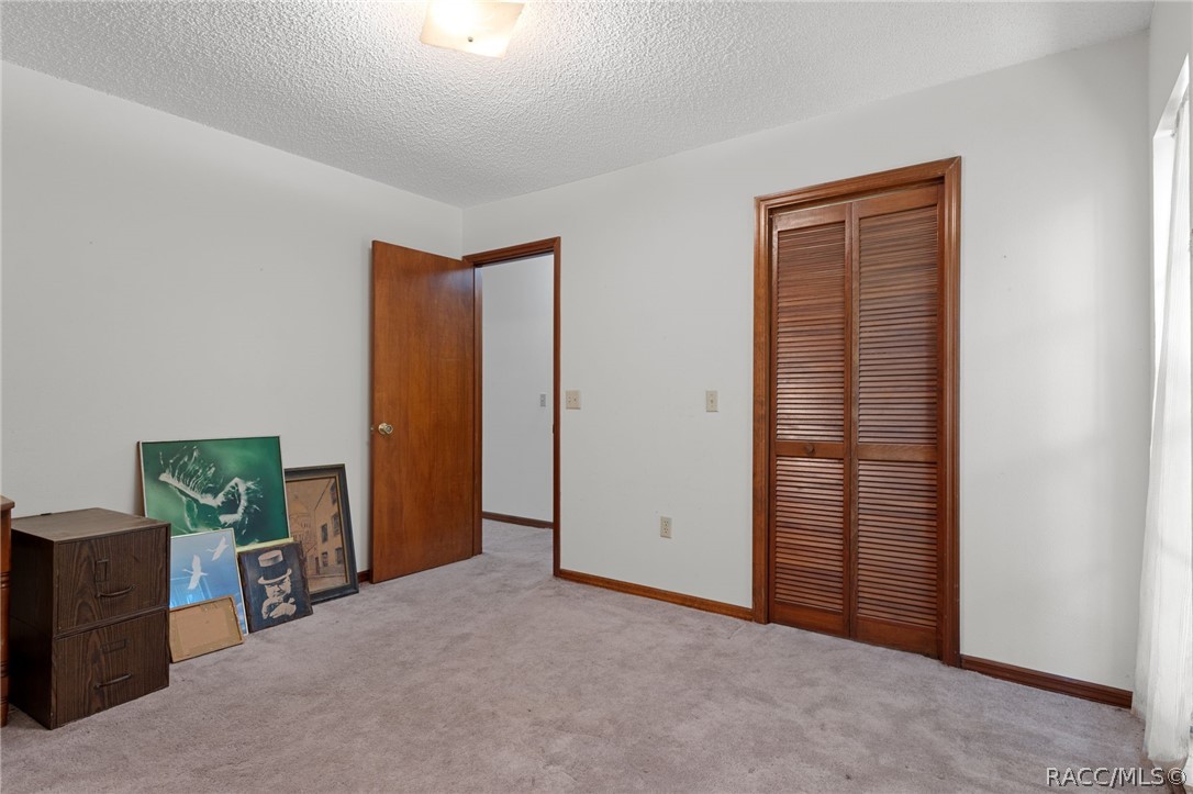 2809 W Cypress Drive