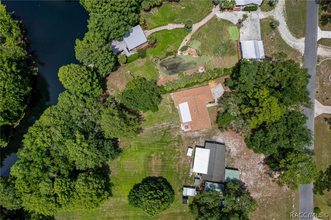 2809 W Cypress Drive