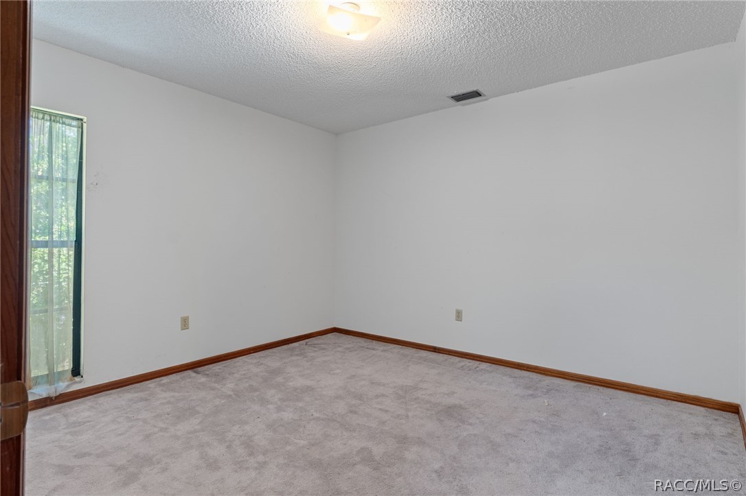 2809 W Cypress Drive