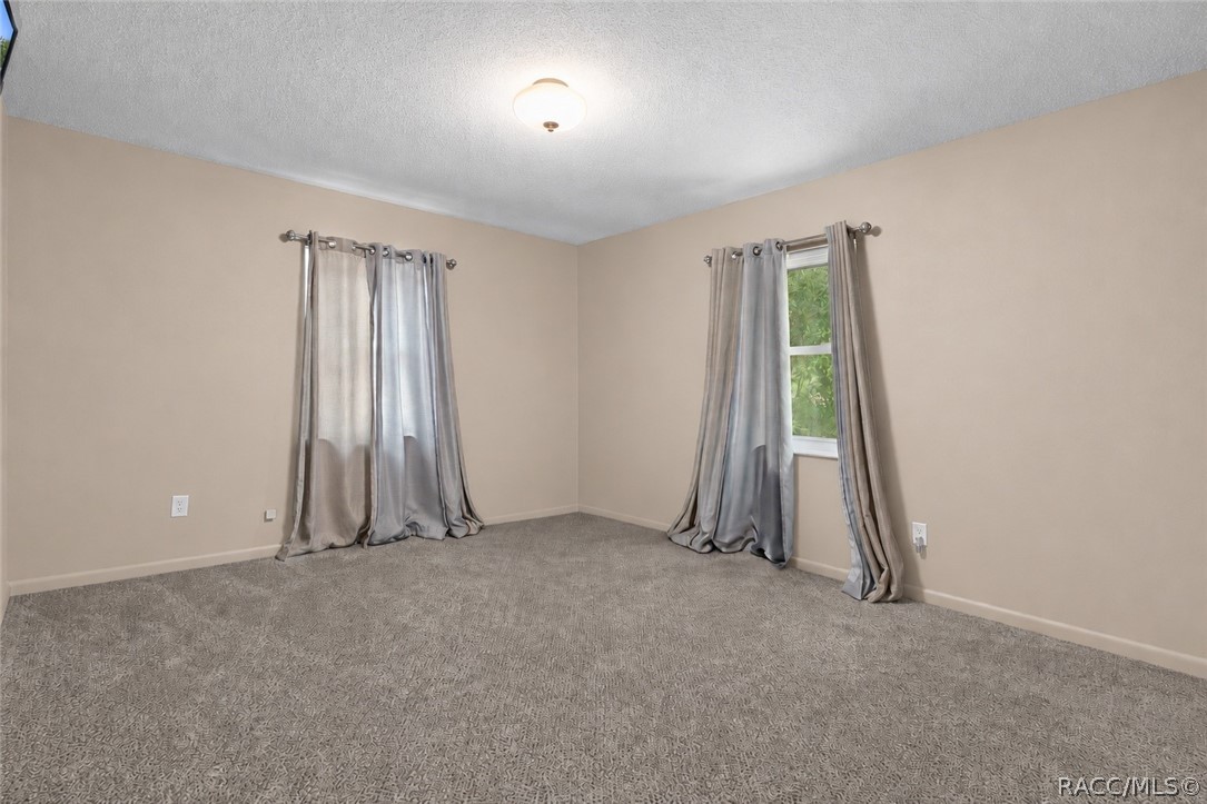 60 Golfview Court