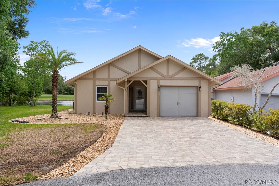 60 Golfview Court