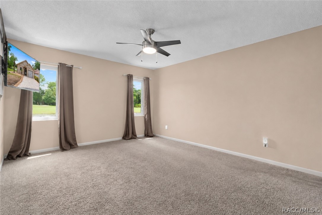 60 Golfview Court