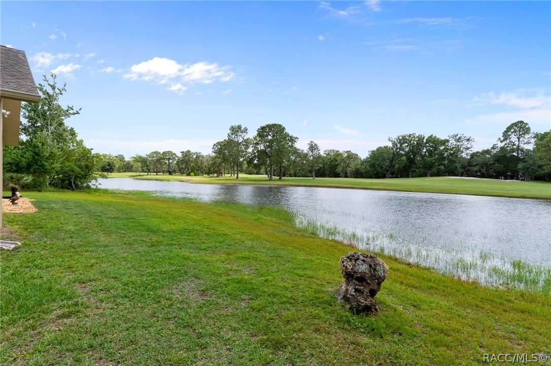 60 Golfview Court