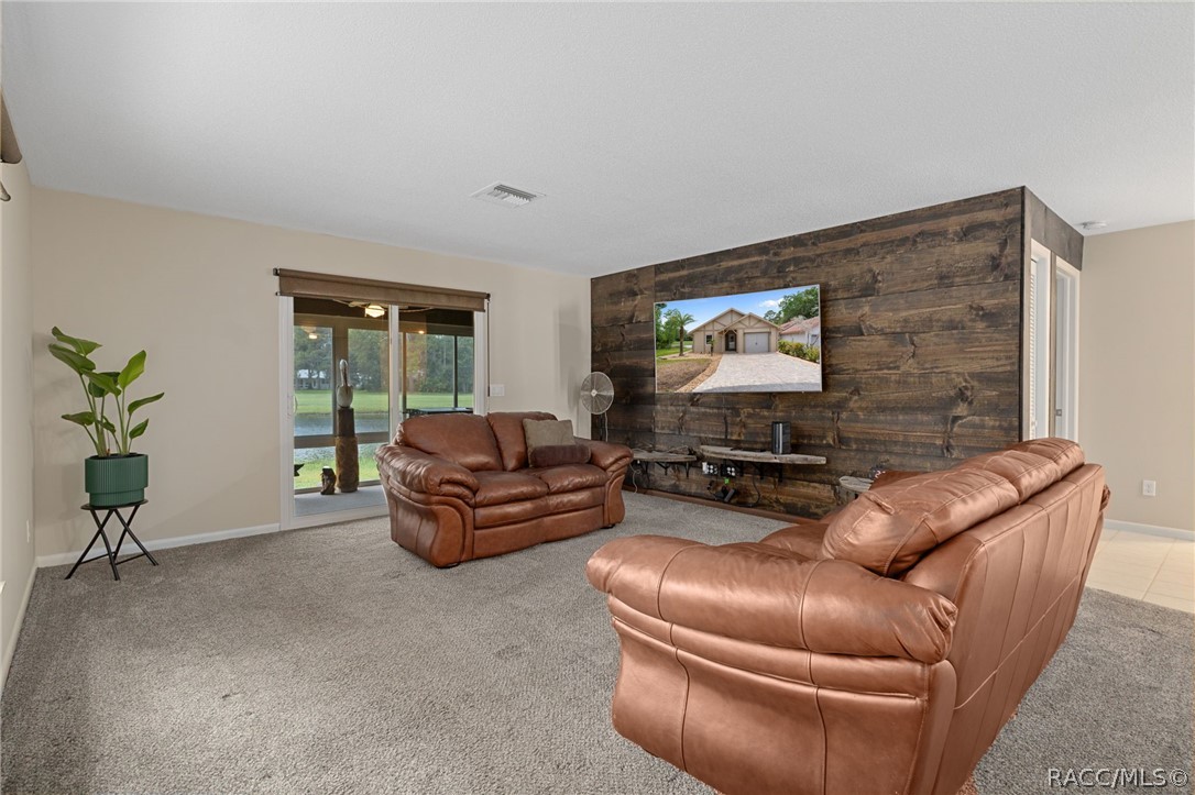 60 Golfview Court