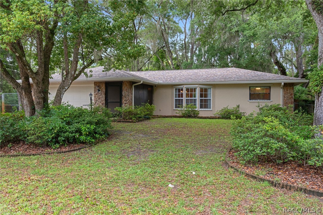 5931 N Brookgreen Drive