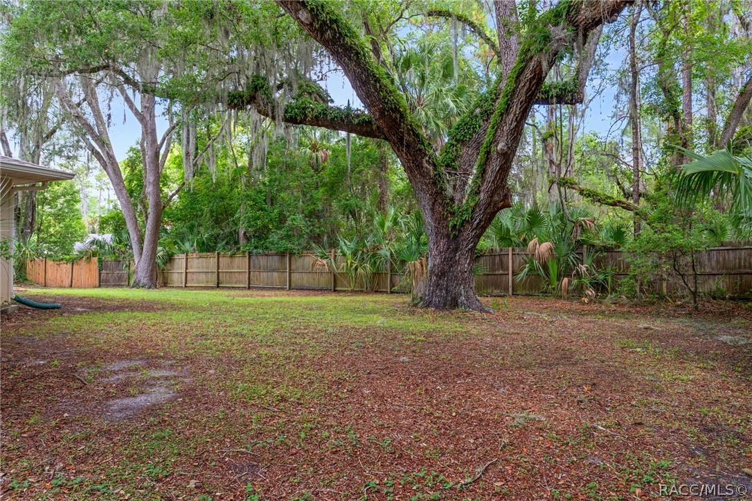 5931 N Brookgreen Drive