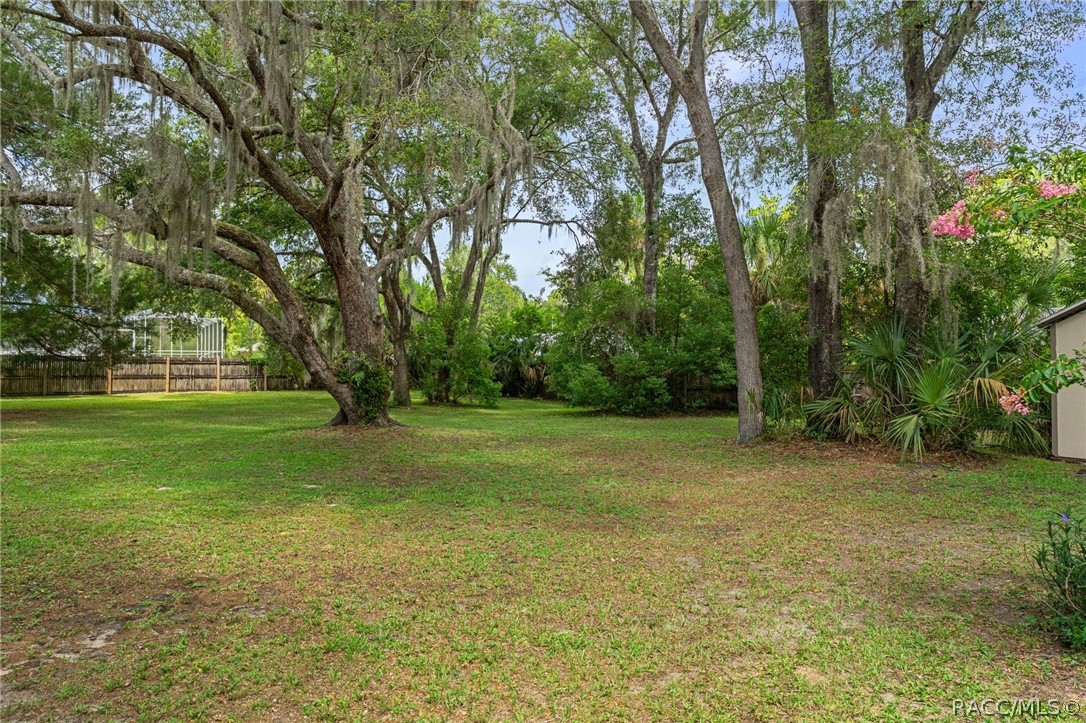 5931 N Brookgreen Drive