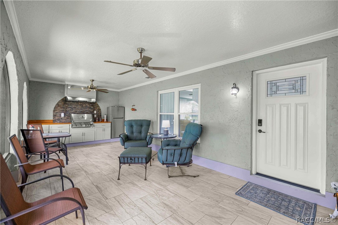 12014 W Dolphin Court