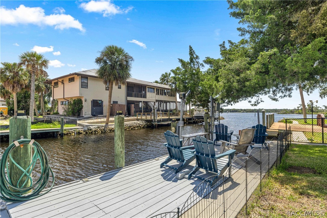 12014 W Dolphin Court