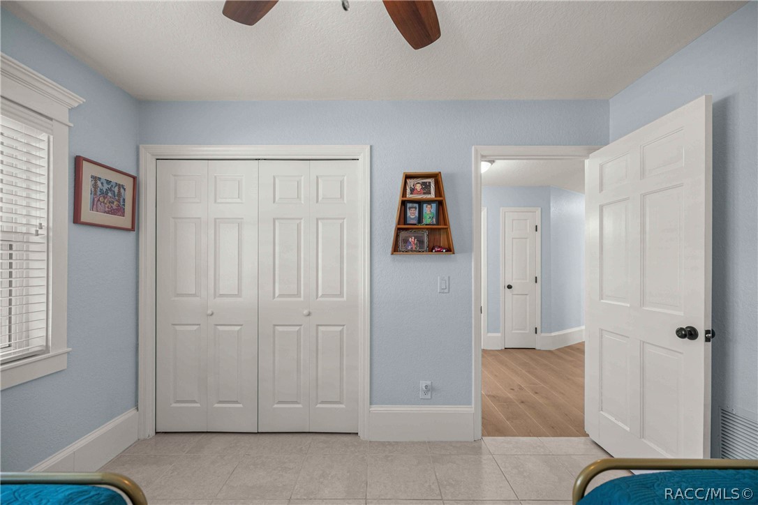 12014 W Dolphin Court