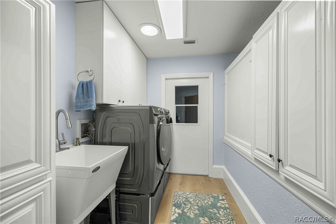 12014 W Dolphin Court