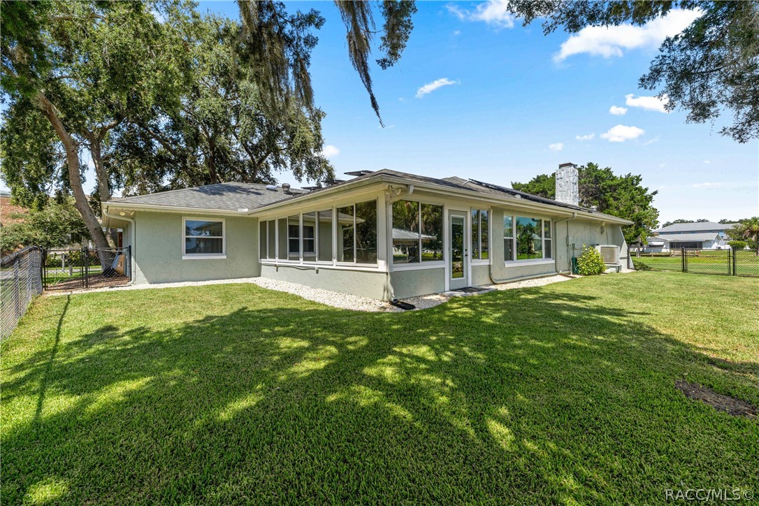 12014 W Dolphin Court