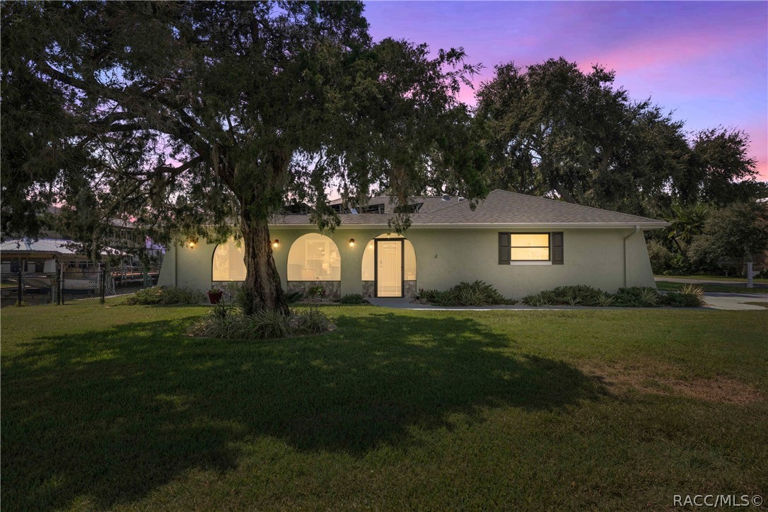 12014 W Dolphin Court