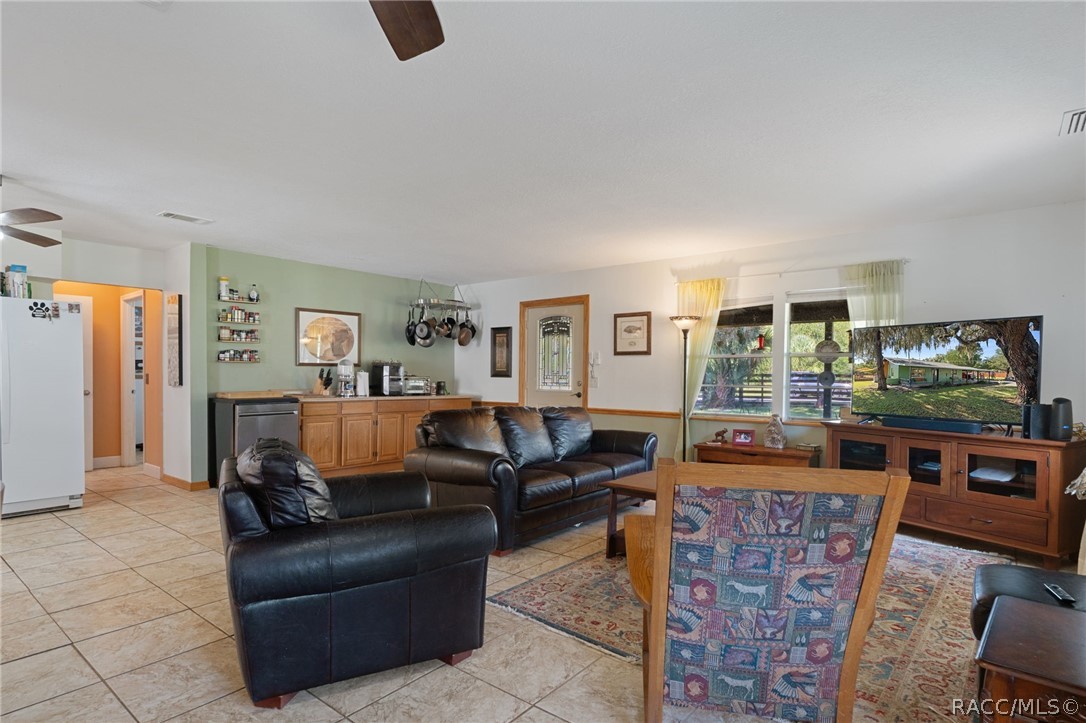 1165 S Trellis Drive
