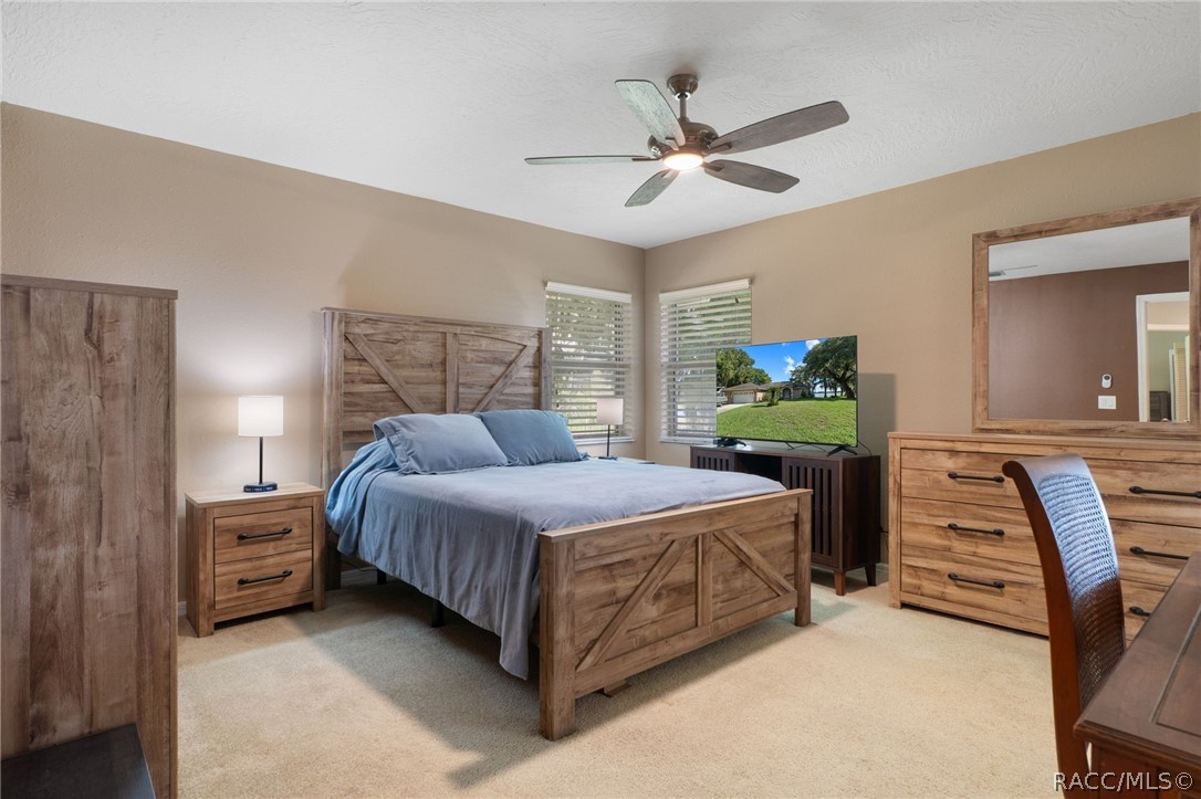 4038 E Eagle Trail