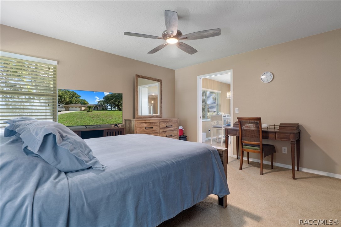 4038 E Eagle Trail
