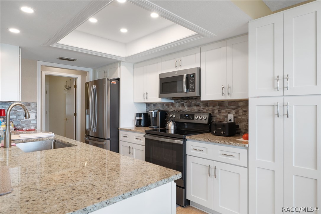 4038 E Eagle Trail