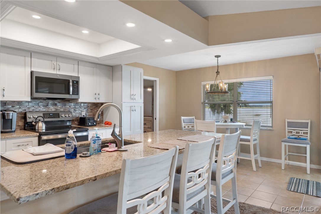 4038 E Eagle Trail