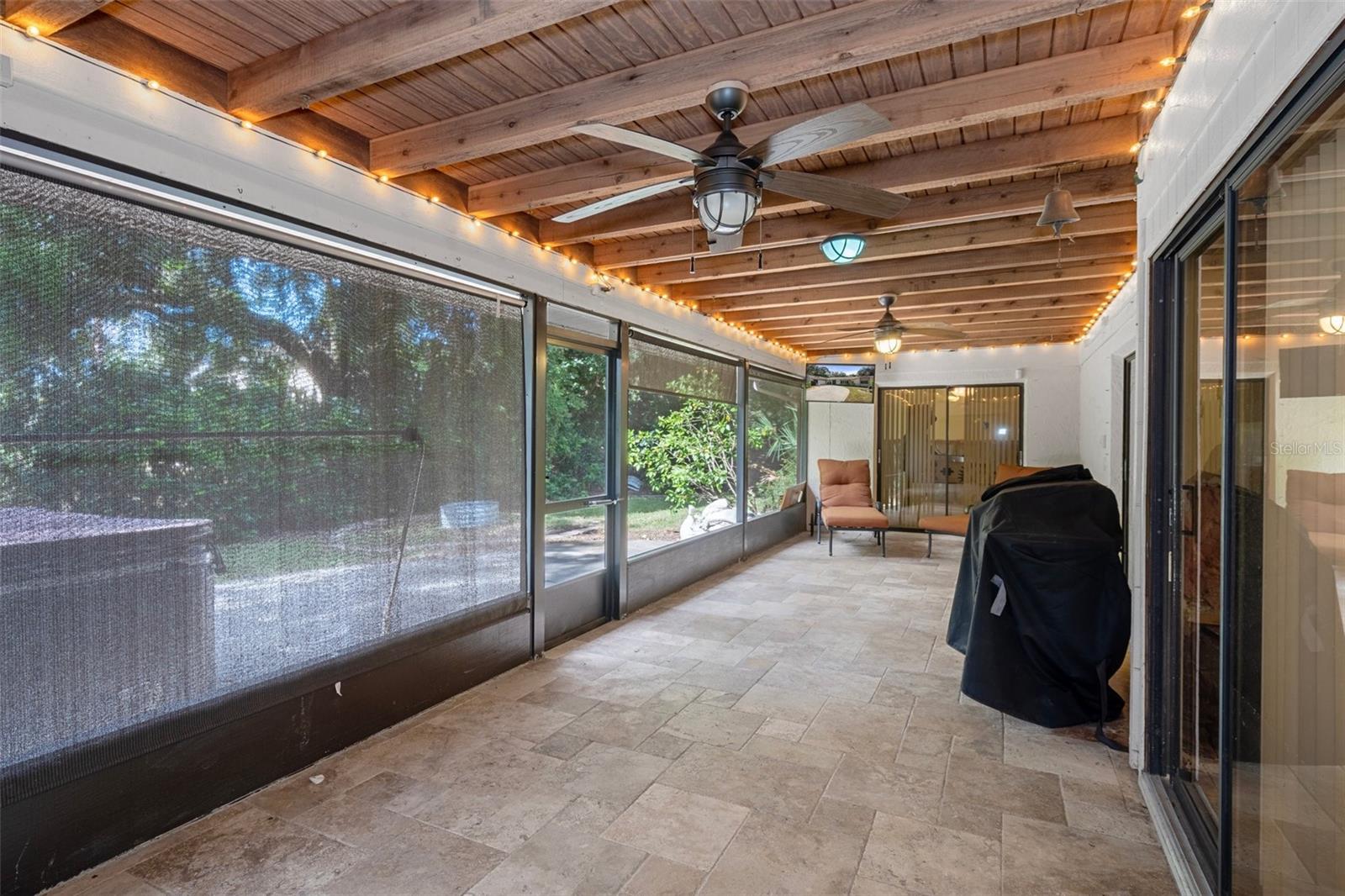 11860 W FISHERMAN LN
