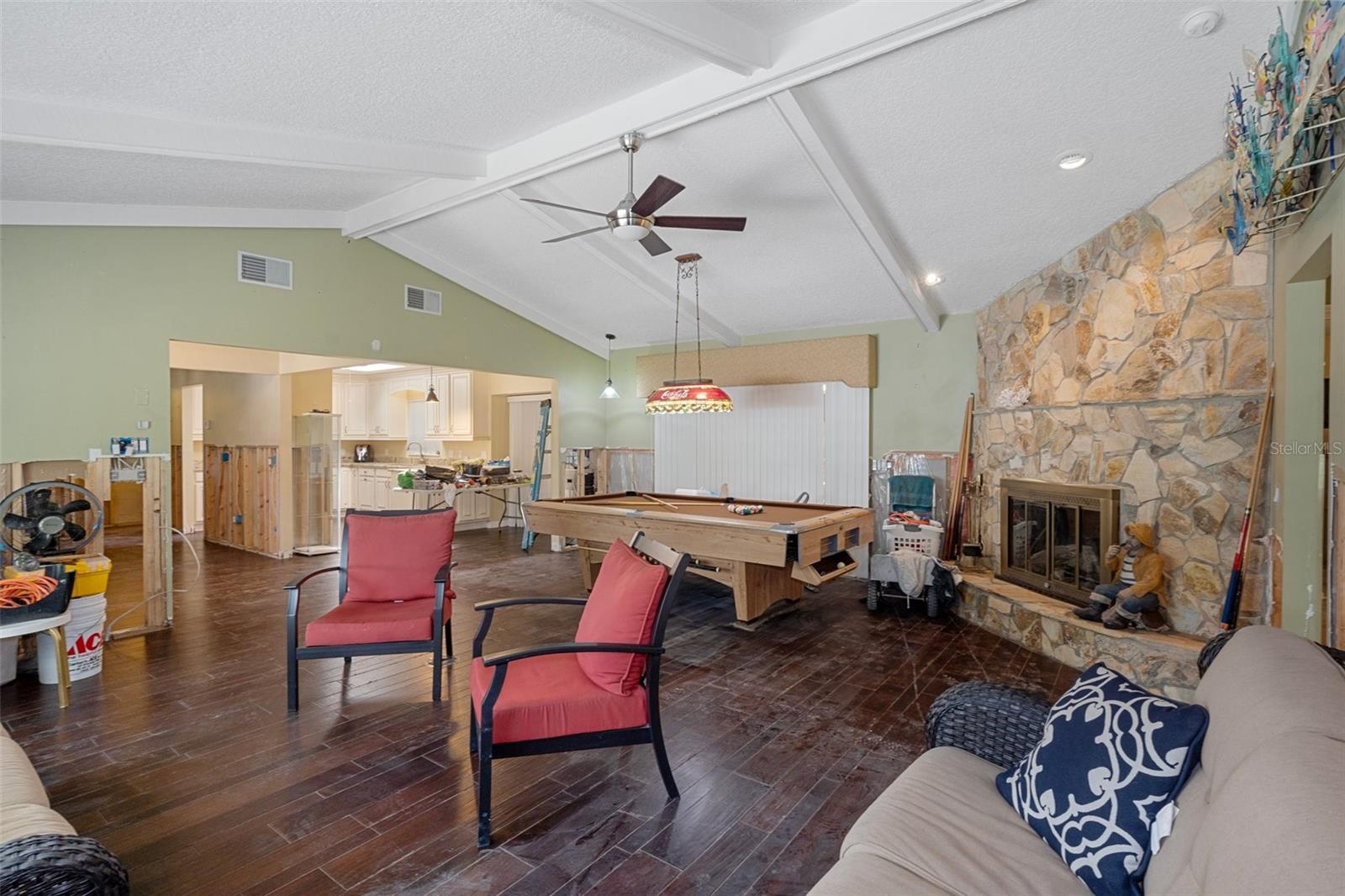 11860 W FISHERMAN LN
