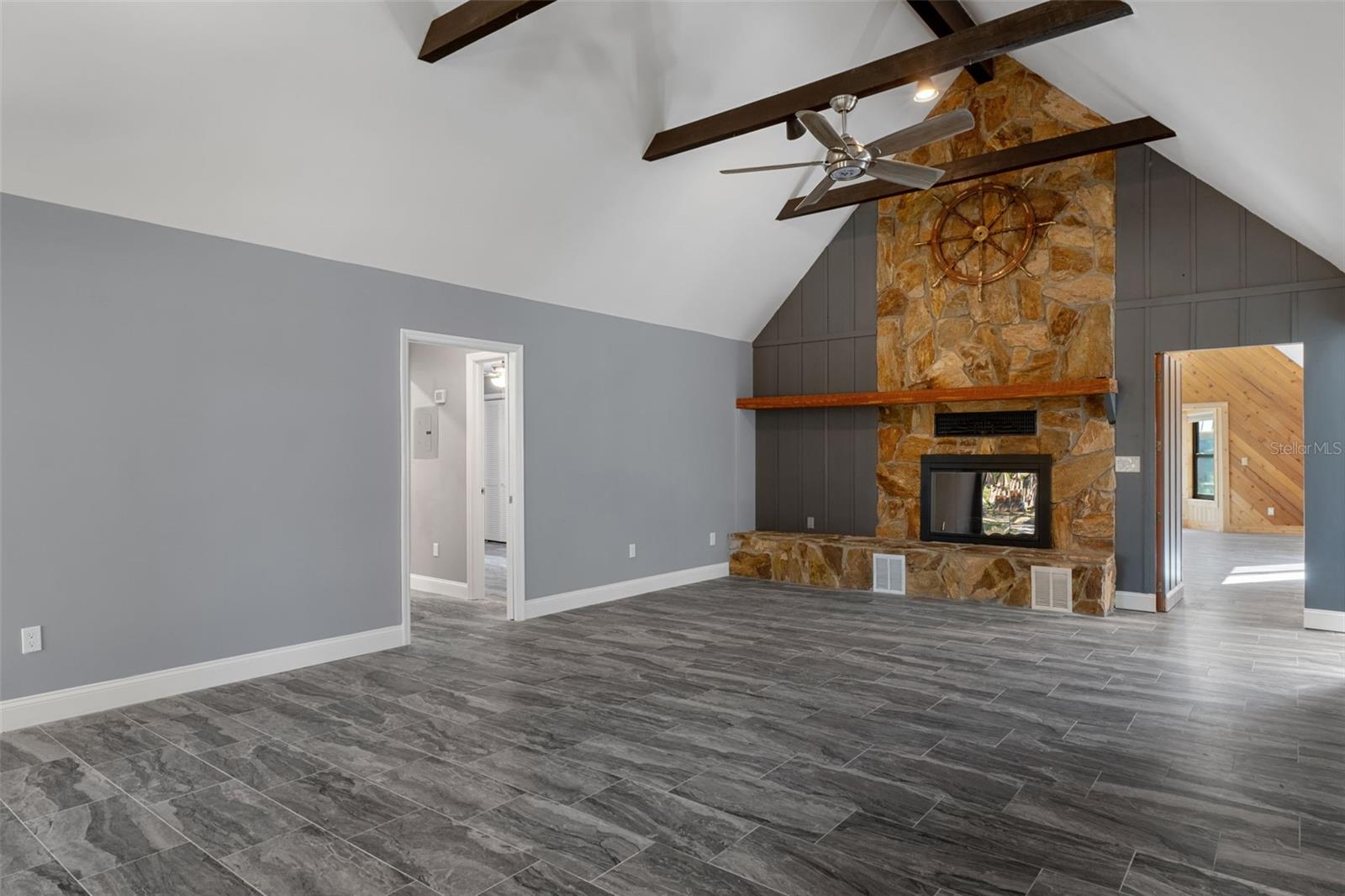 11870 W RIVERHAVEN DR