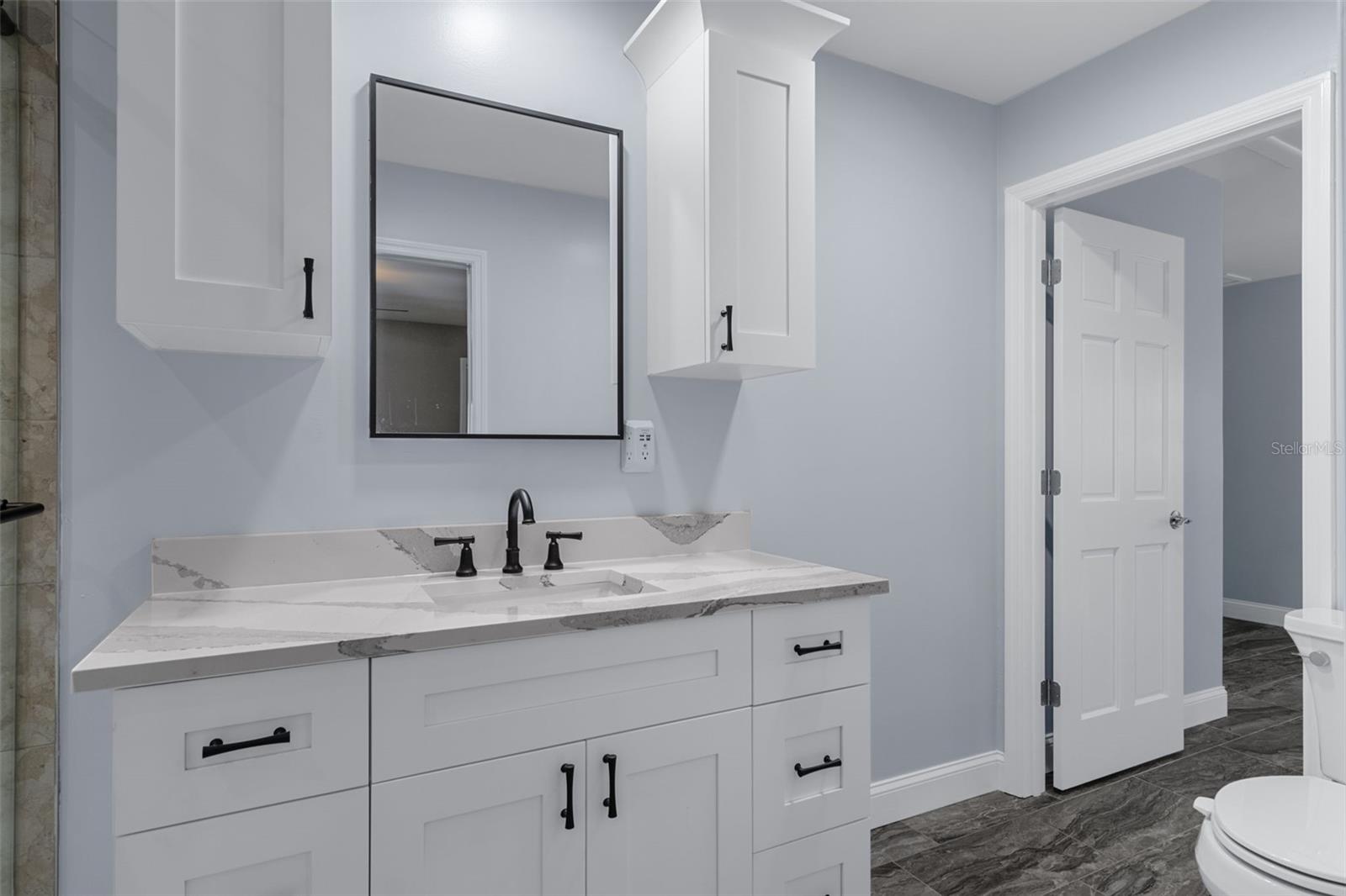 11870 W RIVERHAVEN DR