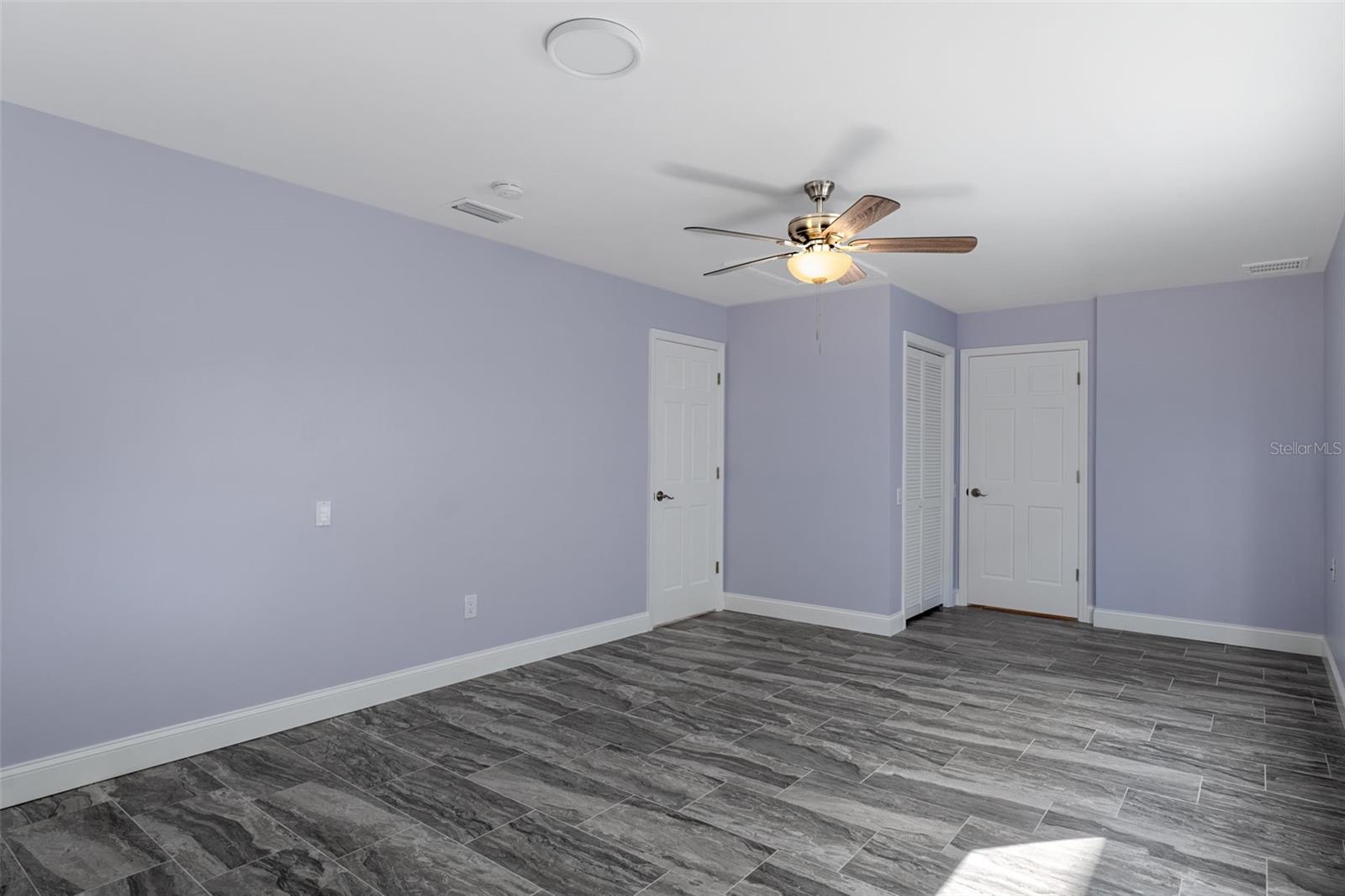 11870 W RIVERHAVEN DR