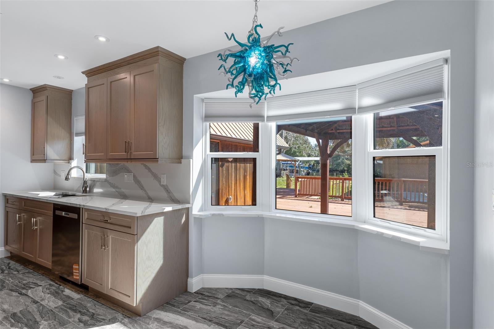 11870 W RIVERHAVEN DR