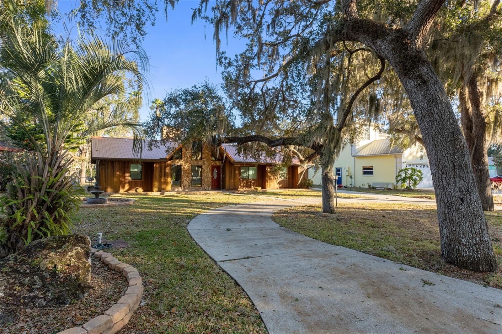 11870 W RIVERHAVEN DR