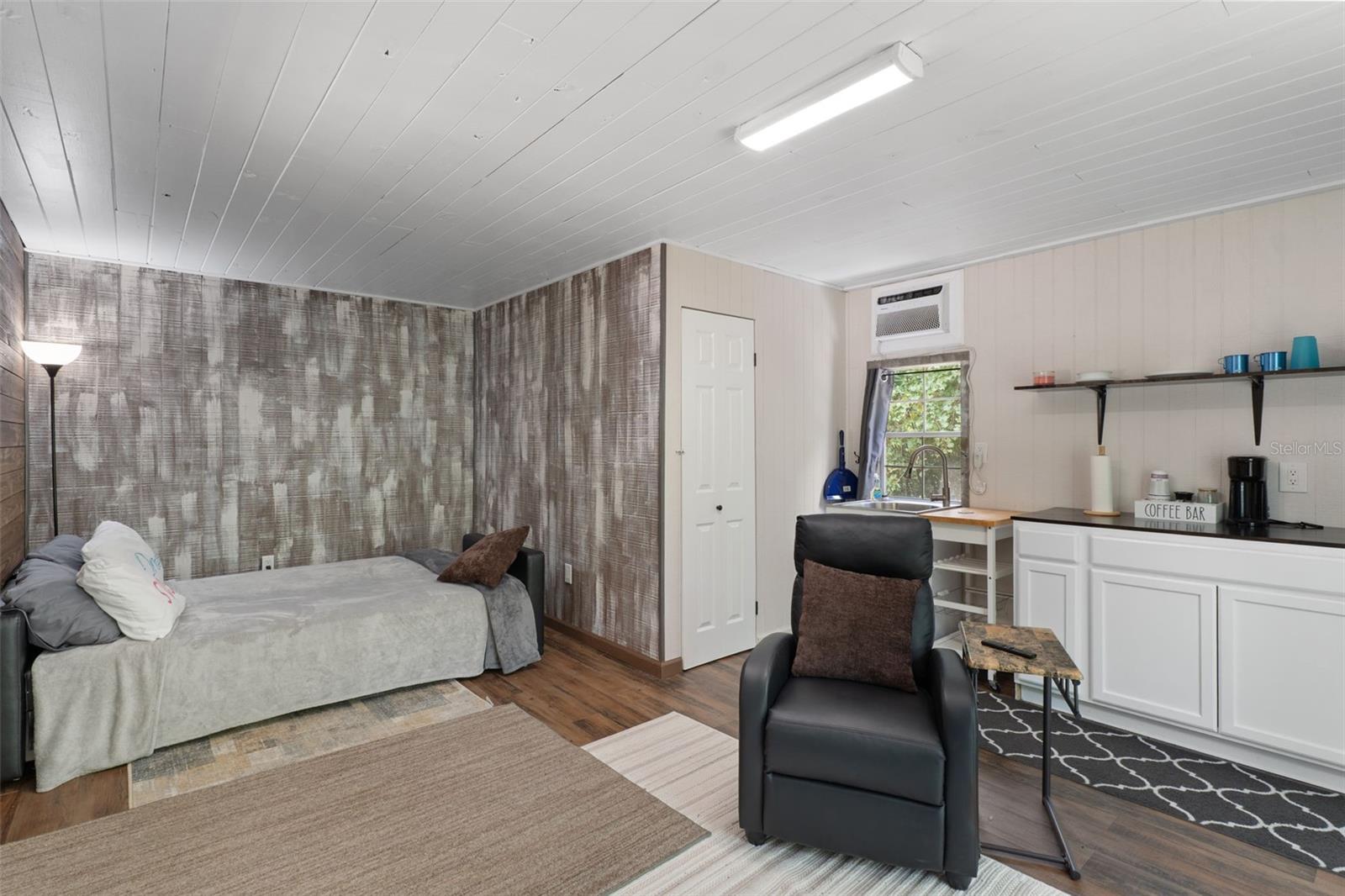840 N OBRIEN PT