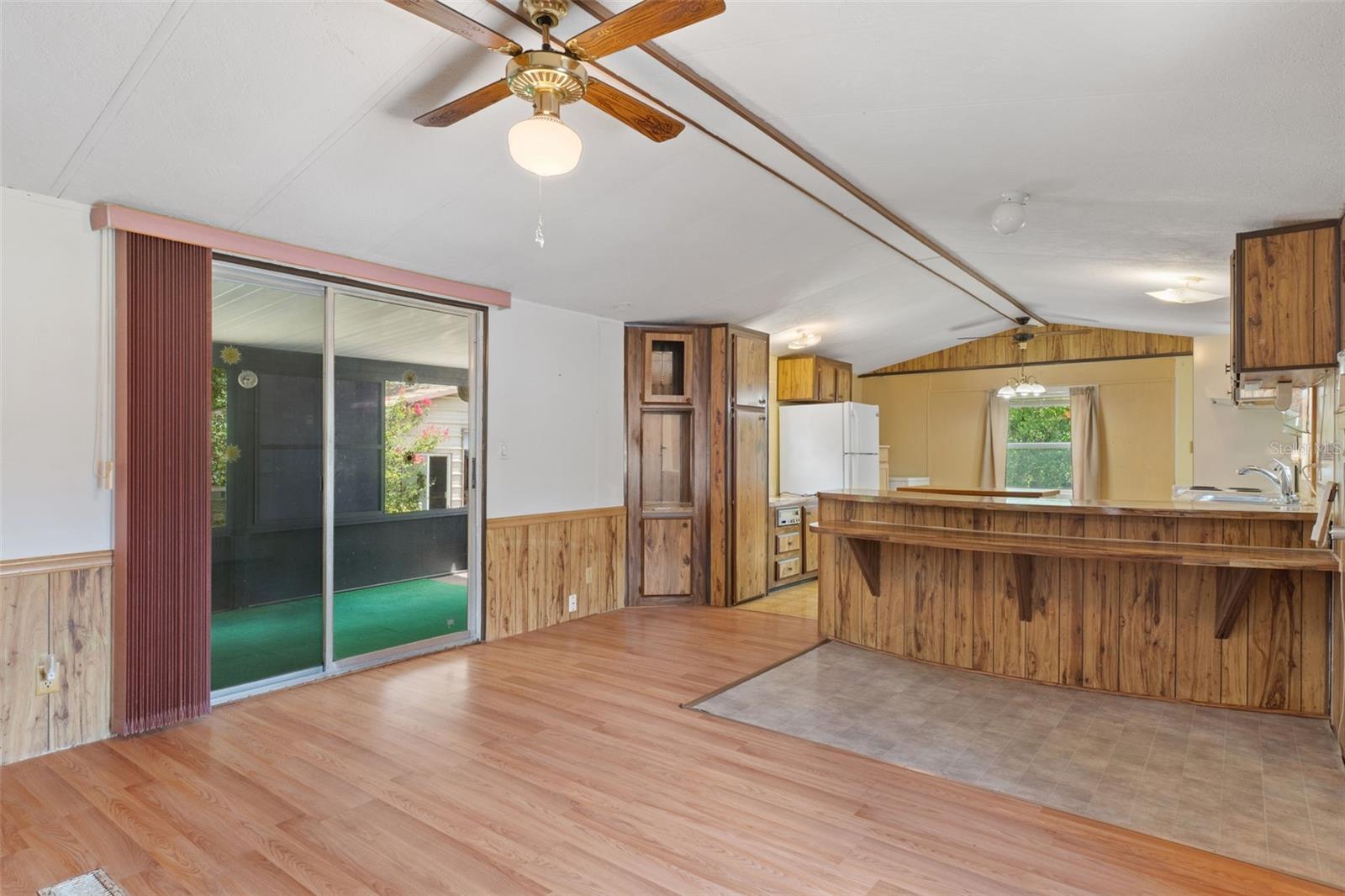 6463 W PARK DR