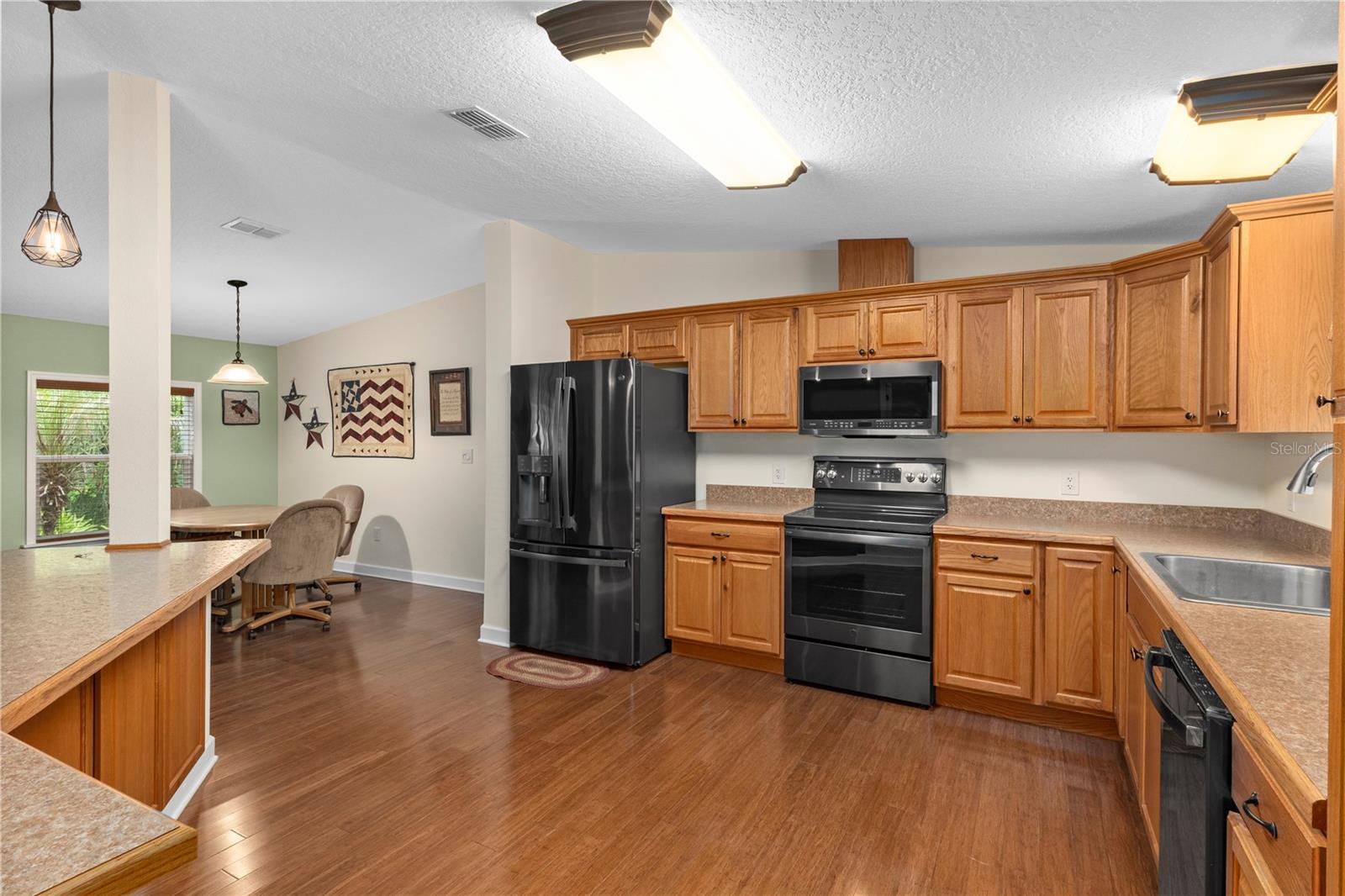 11720 W NORTH PL