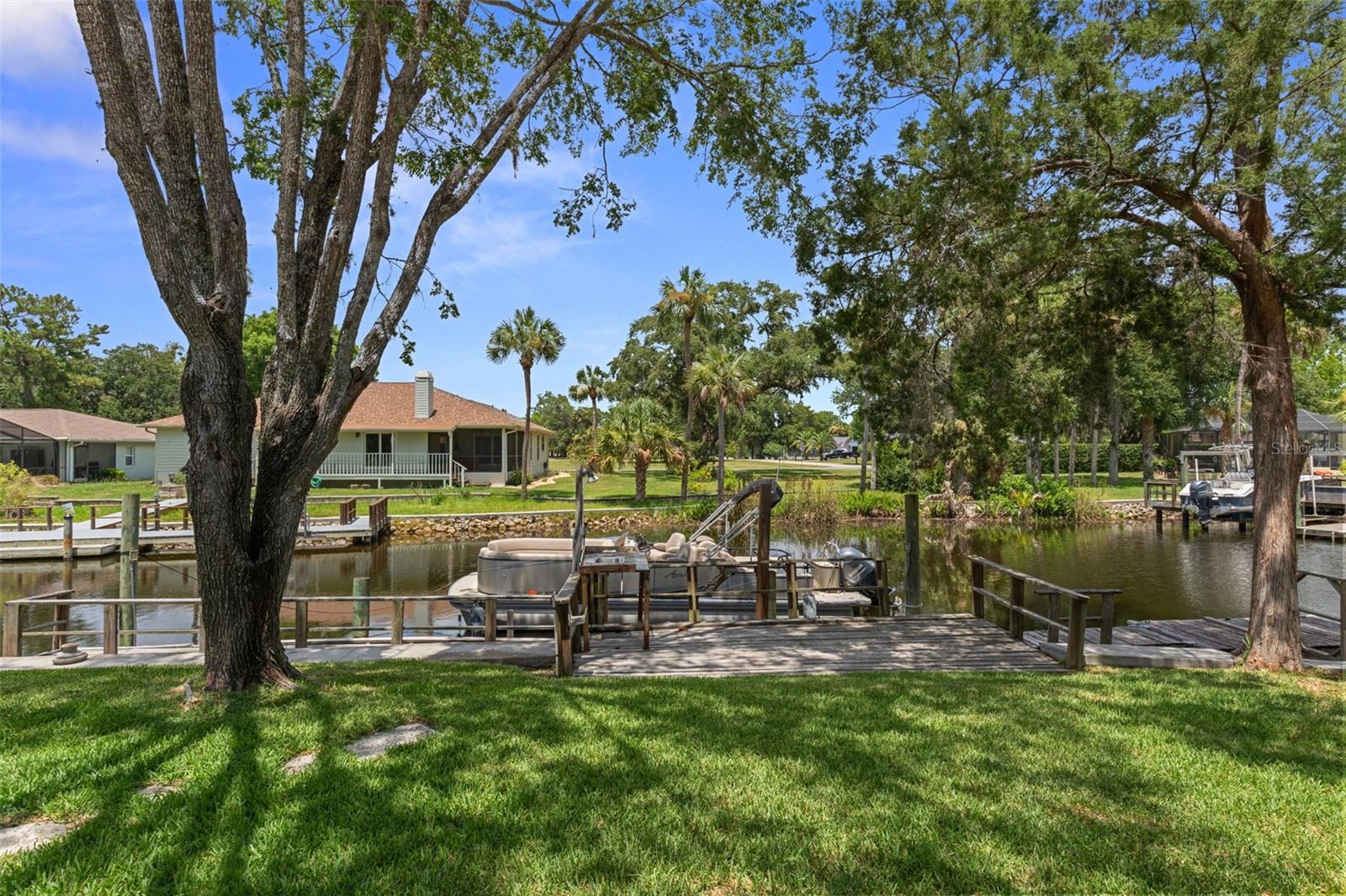 11649 W CLUBVIEW DR