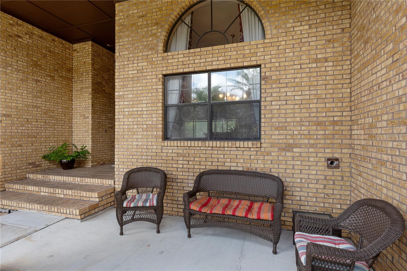 11649 W CLUBVIEW DR