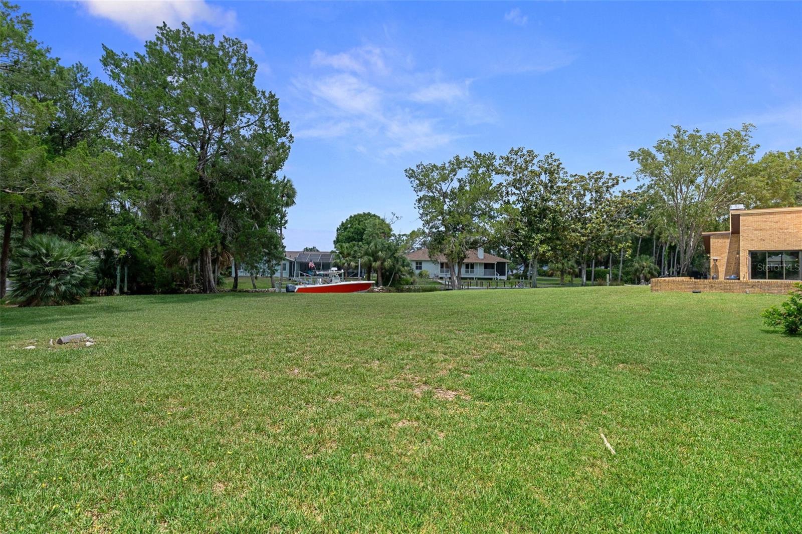 11649 W CLUBVIEW DR