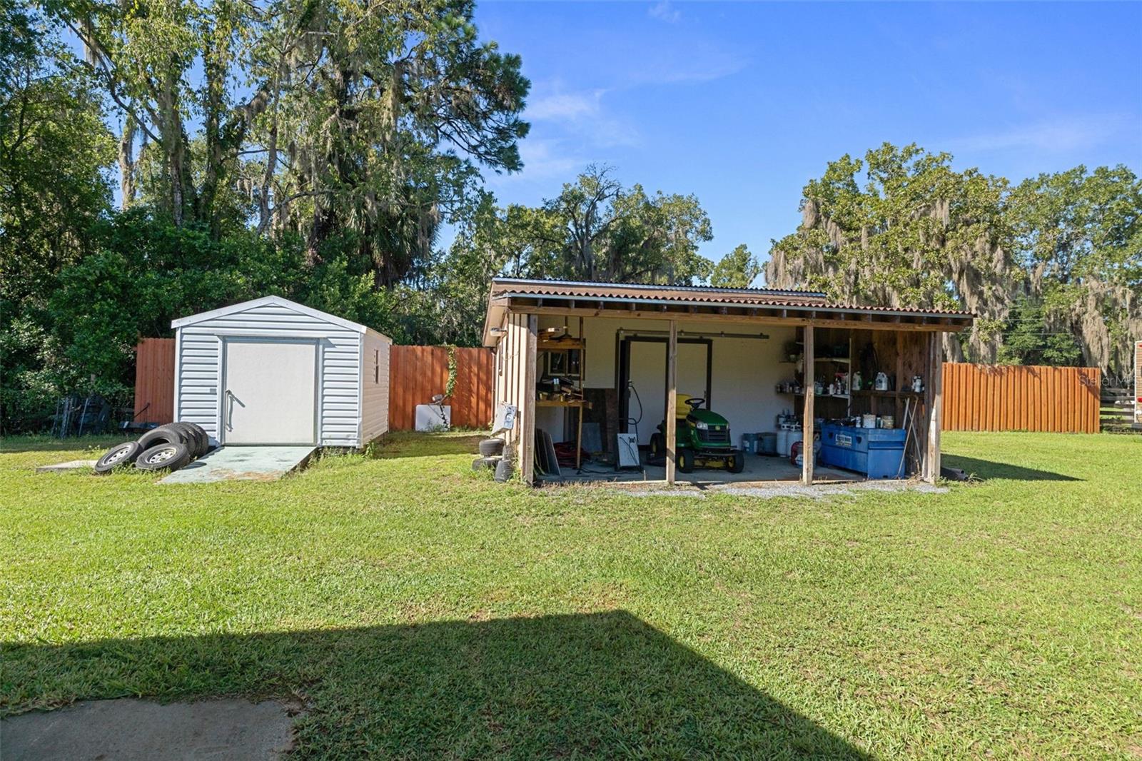 1165 S TRELLIS DR