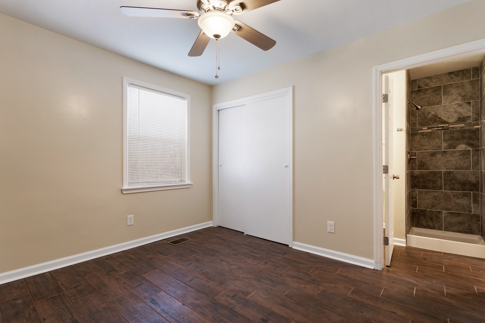 201 Ewing Dr