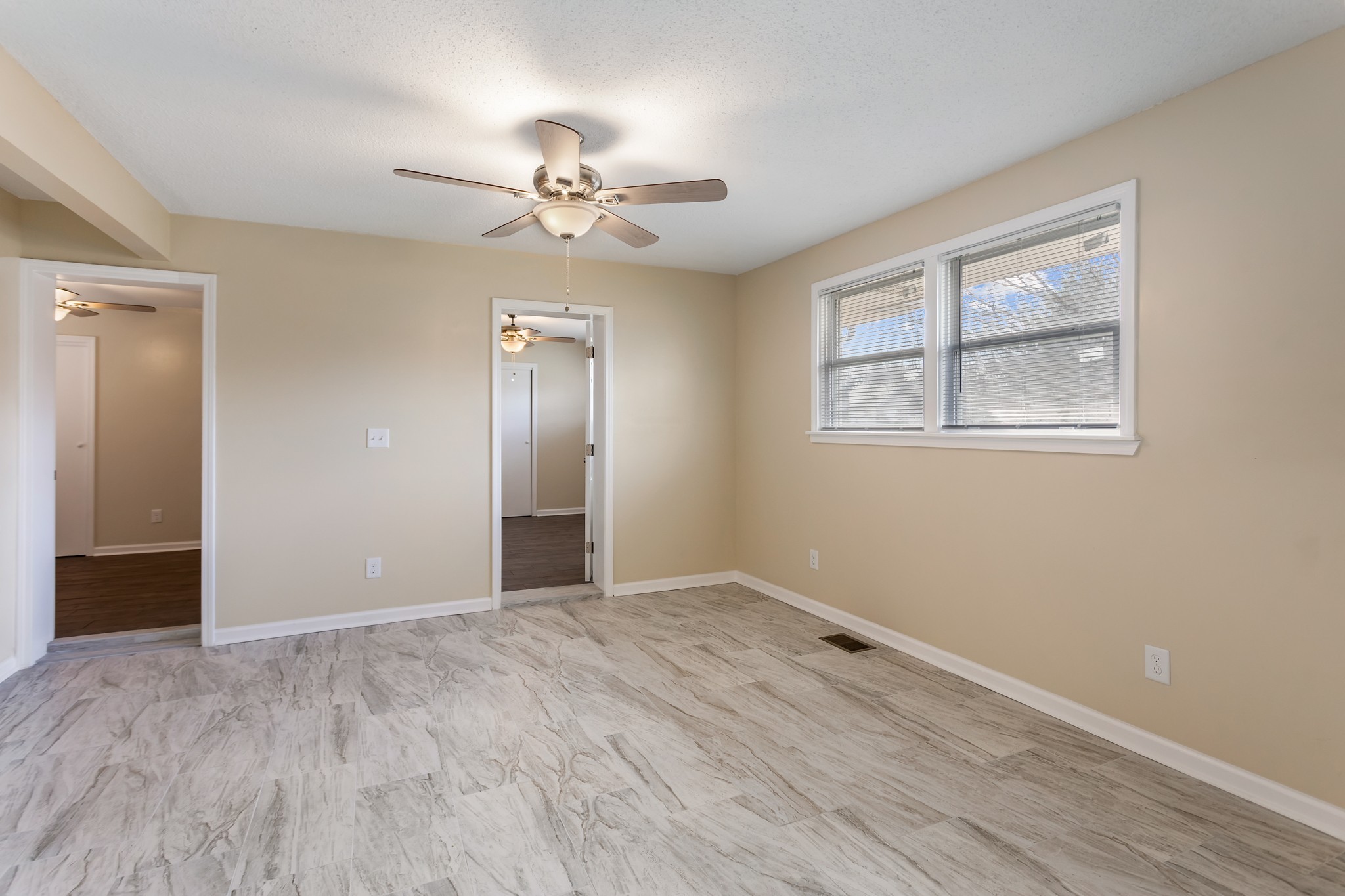 201 Ewing Dr