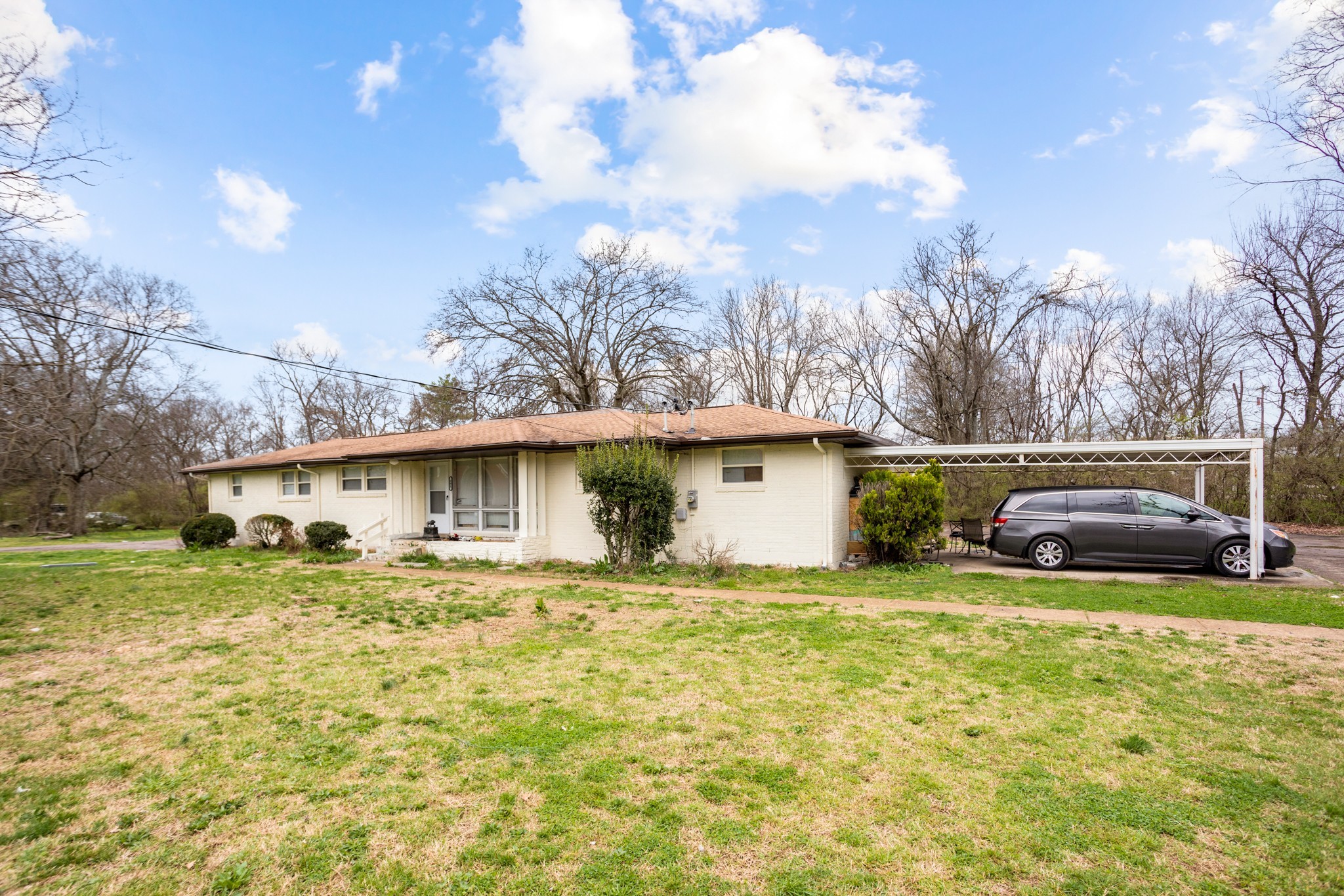 201 Ewing Dr