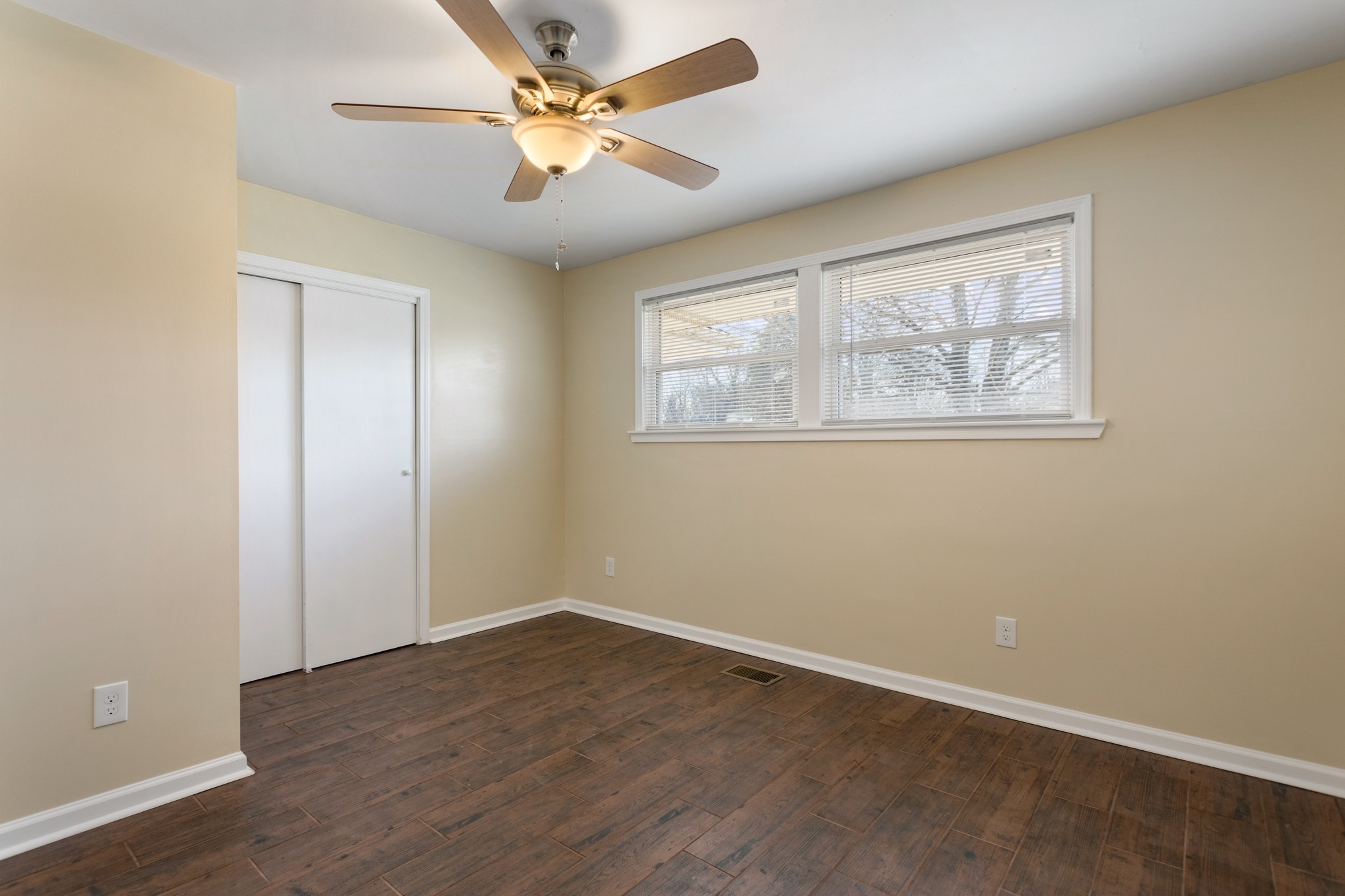 201 Ewing Dr
