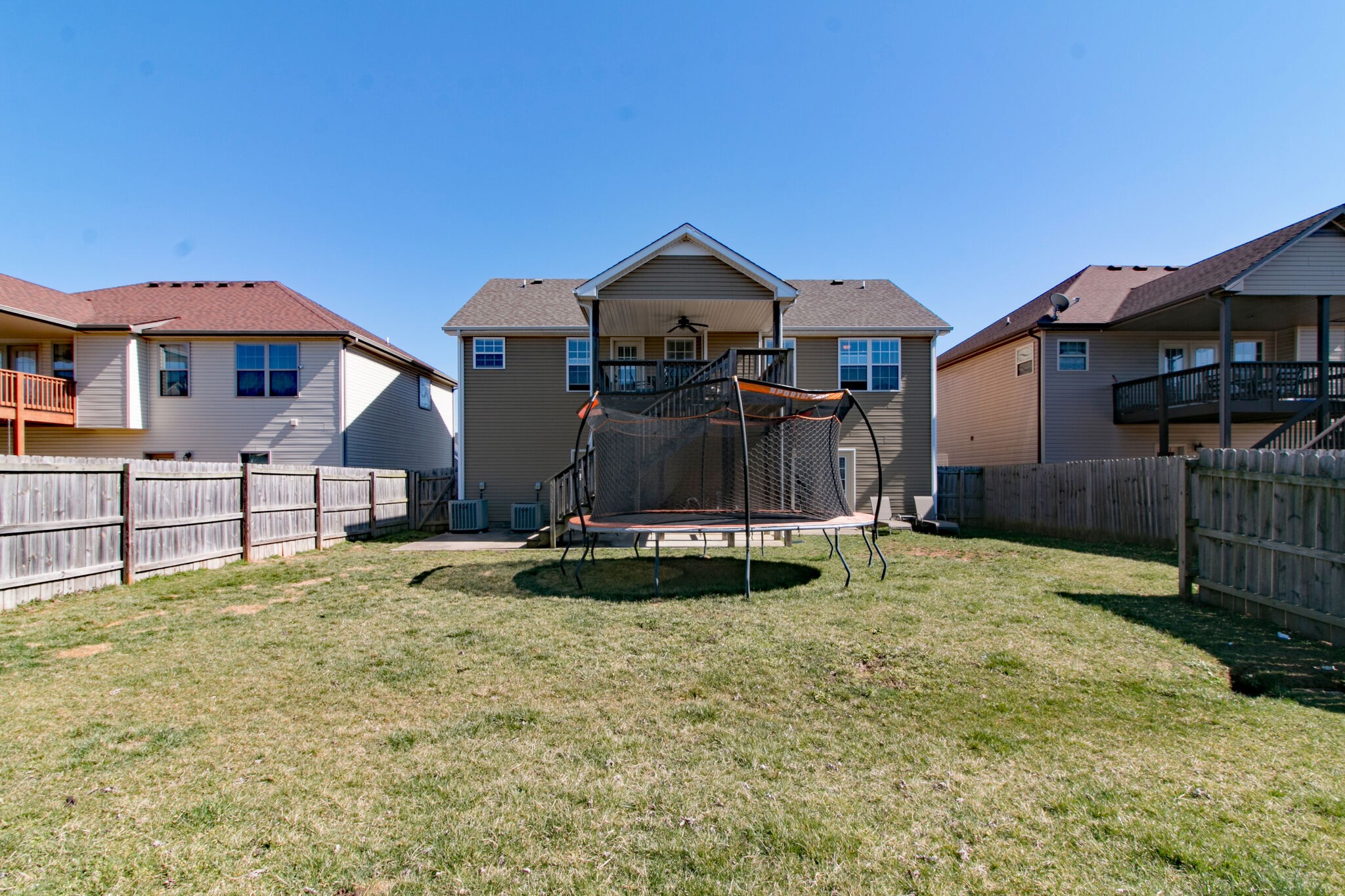 3736 Gray Fox Dr