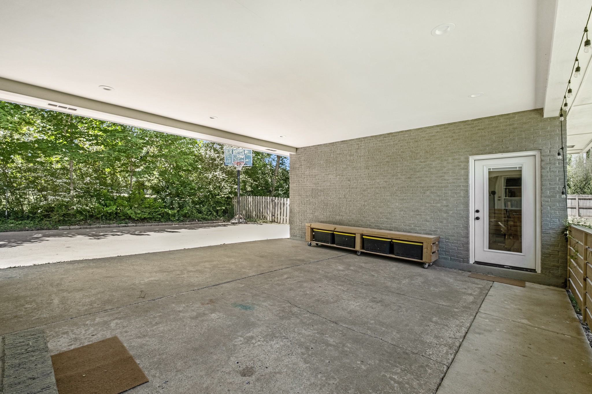 234 Stable Rd