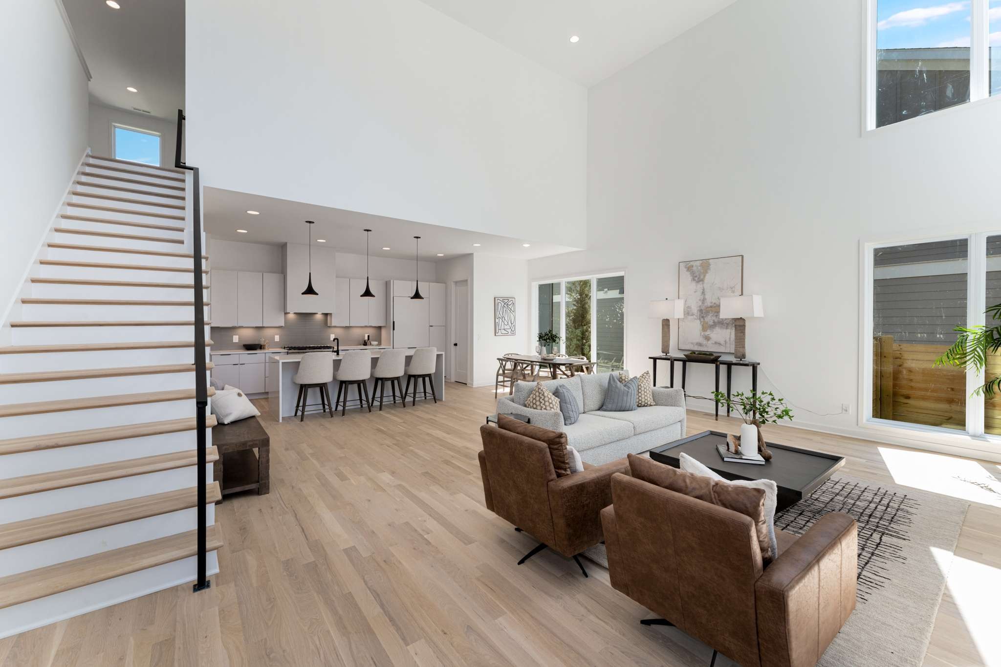 2658 Barclay Dr