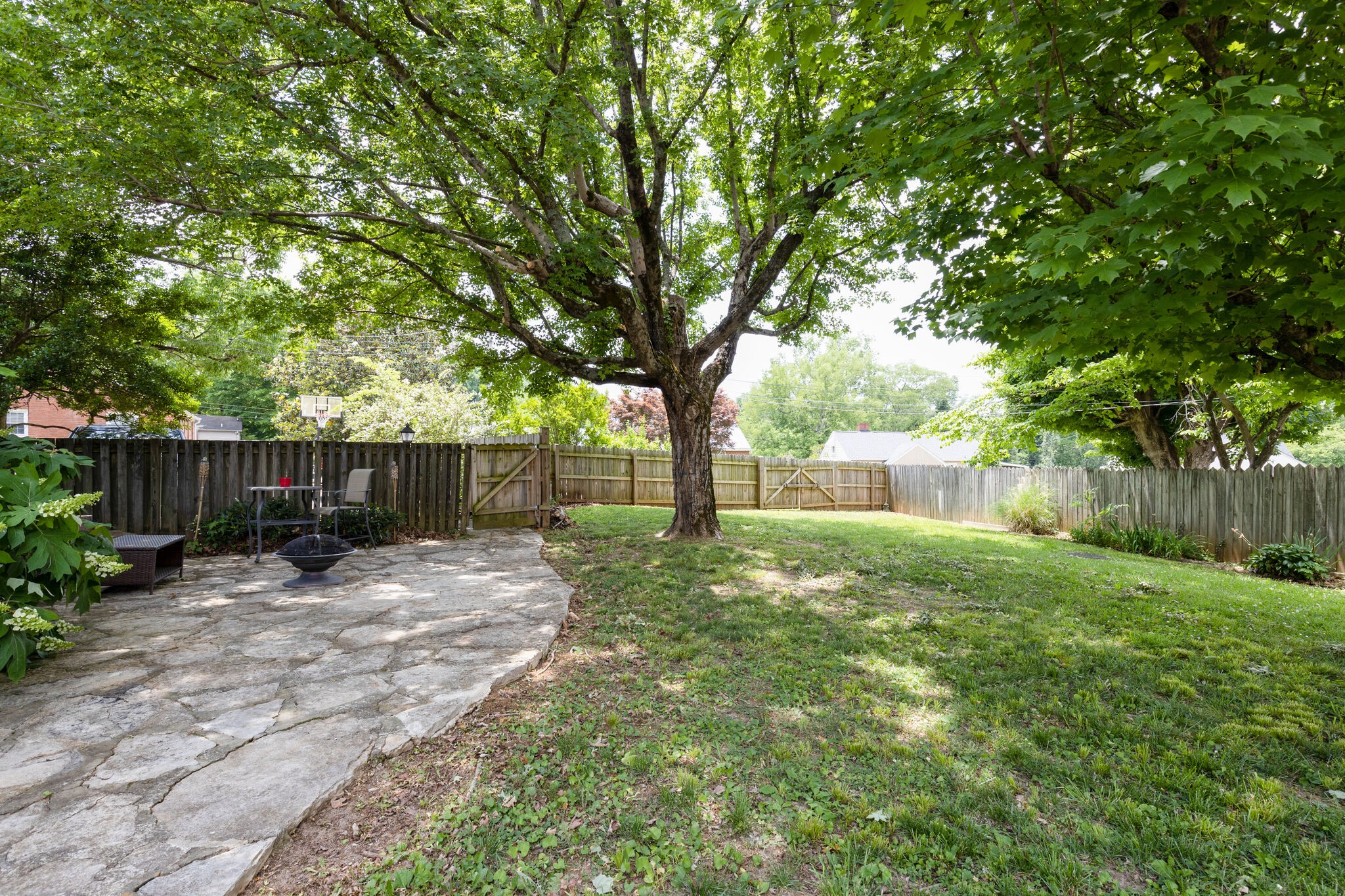 914 Woldridge Dr