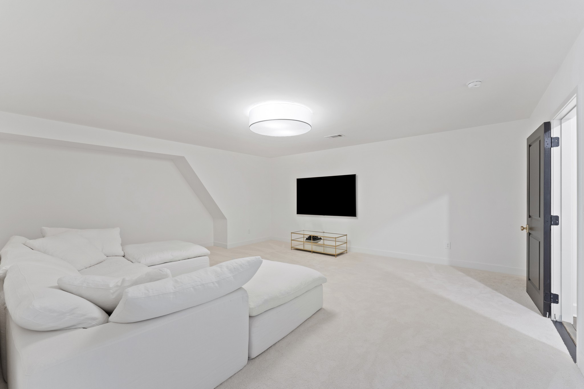 1809 Castleman Dr