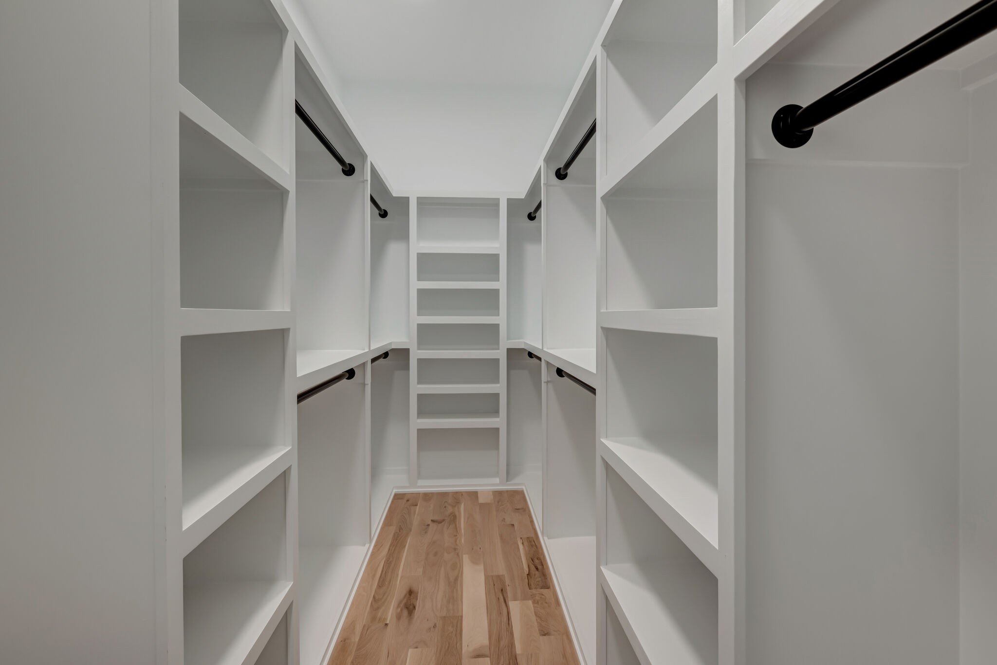 2510 Barclay Dr Unit: B