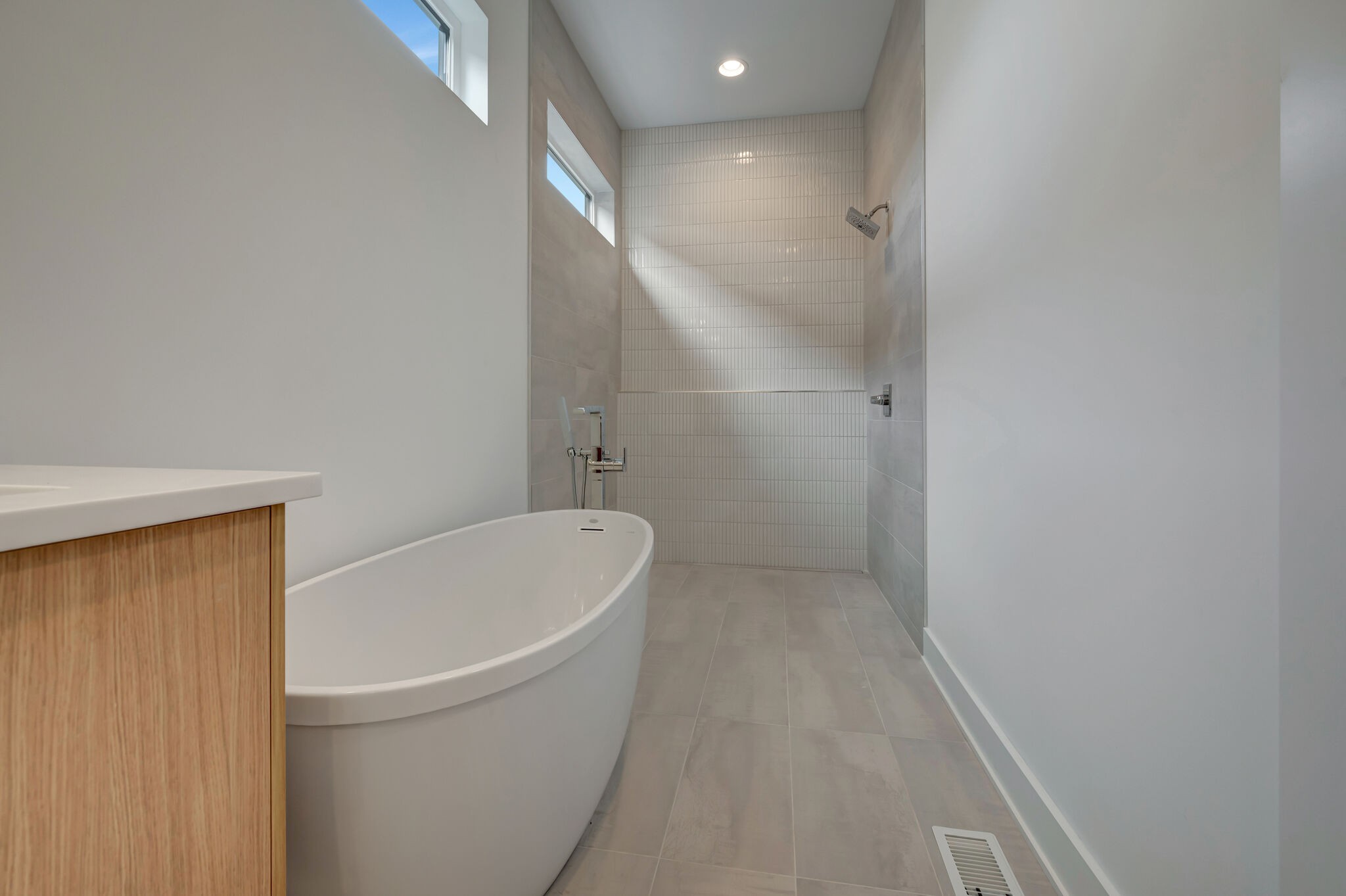 2510 Barclay Dr Unit: B