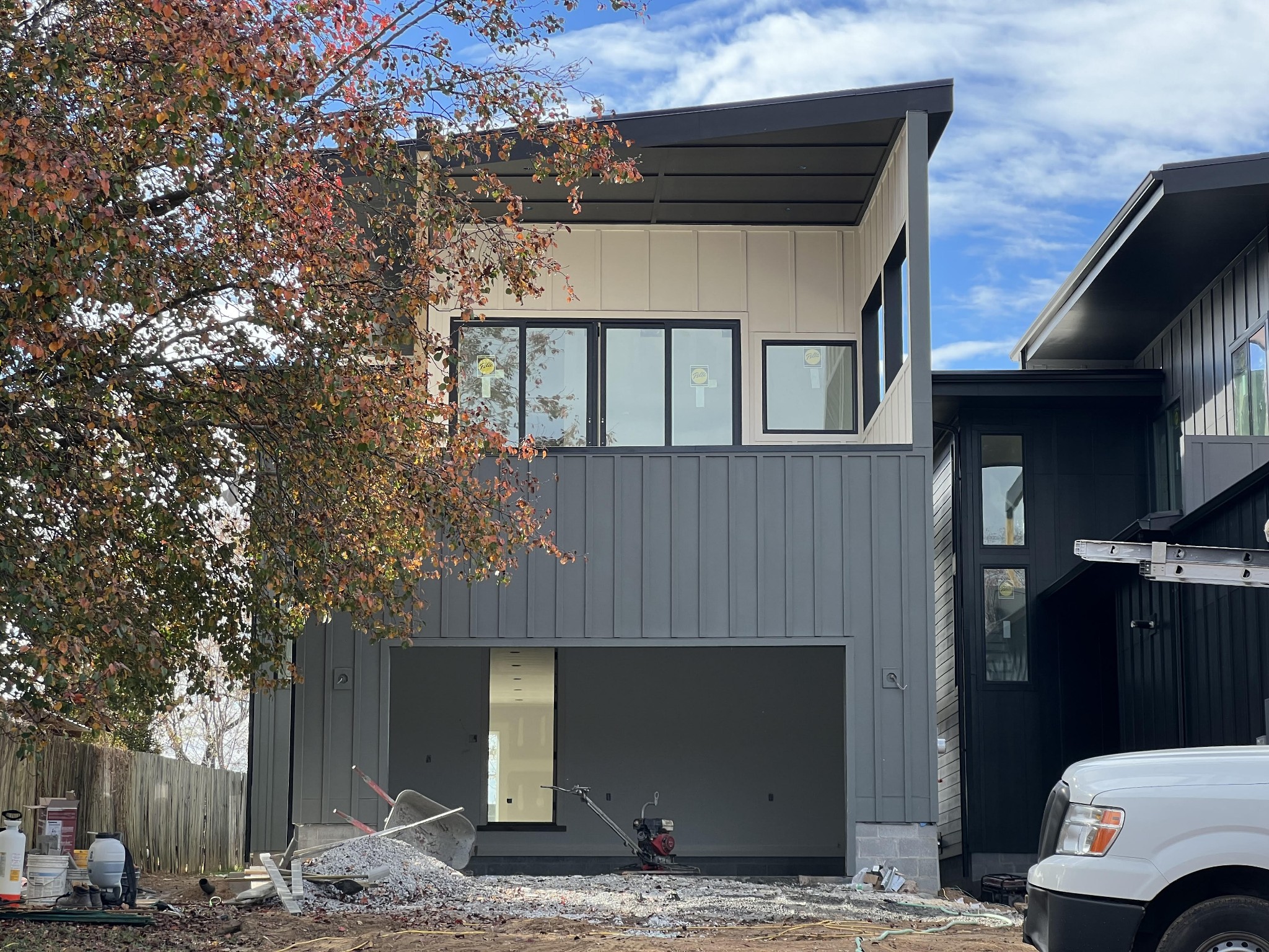 2510 Barclay Dr Unit: B