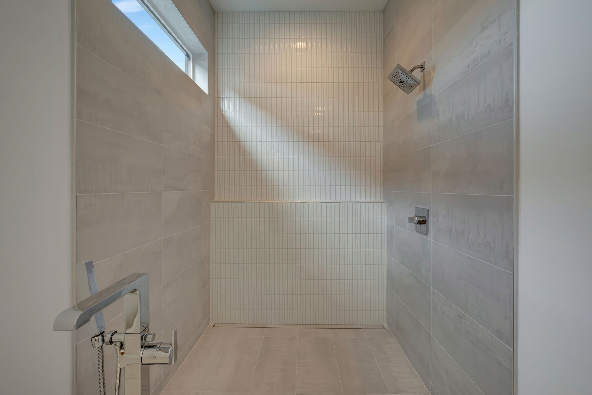 2510 Barclay Dr Unit: B